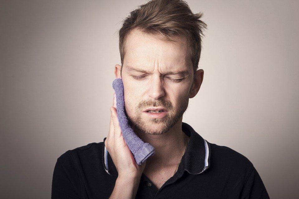 10 Reasons Why You May Need Your Wisdom Teeth Removed