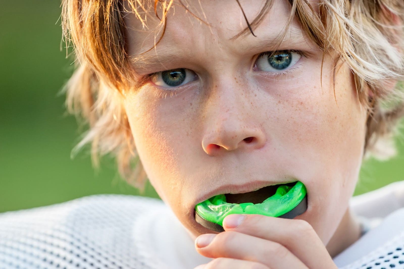 Cleaning clearance a mouthguard